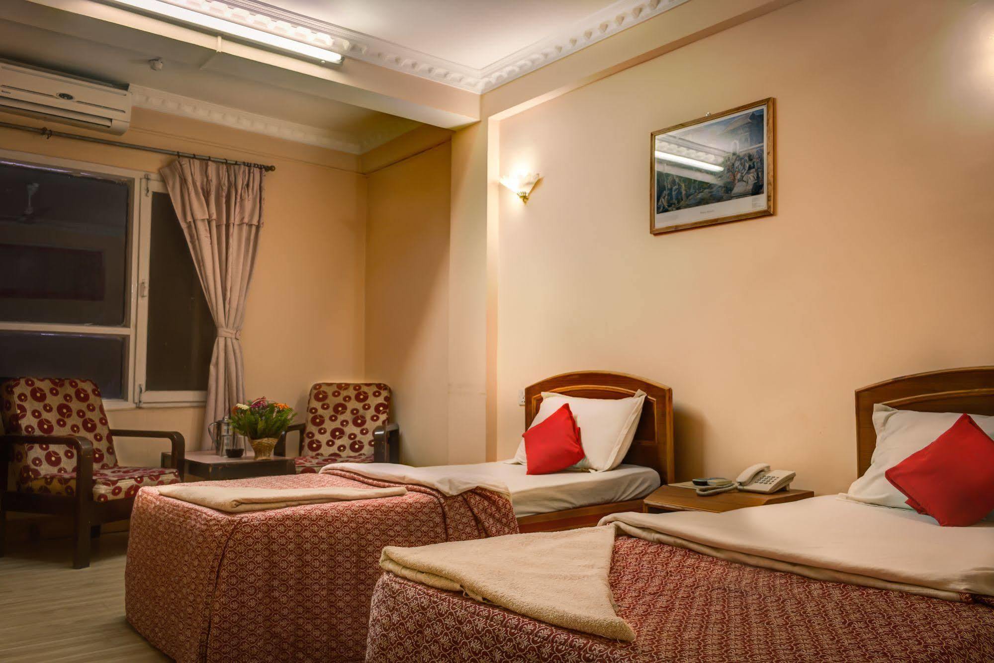 Hotel Kamal Kathmandu Ngoại thất bức ảnh